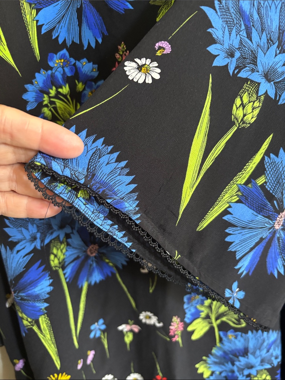 Maeve Black Floral A-line Dress with Blue Blooms nwt 149$ value - Picture 3 of 5